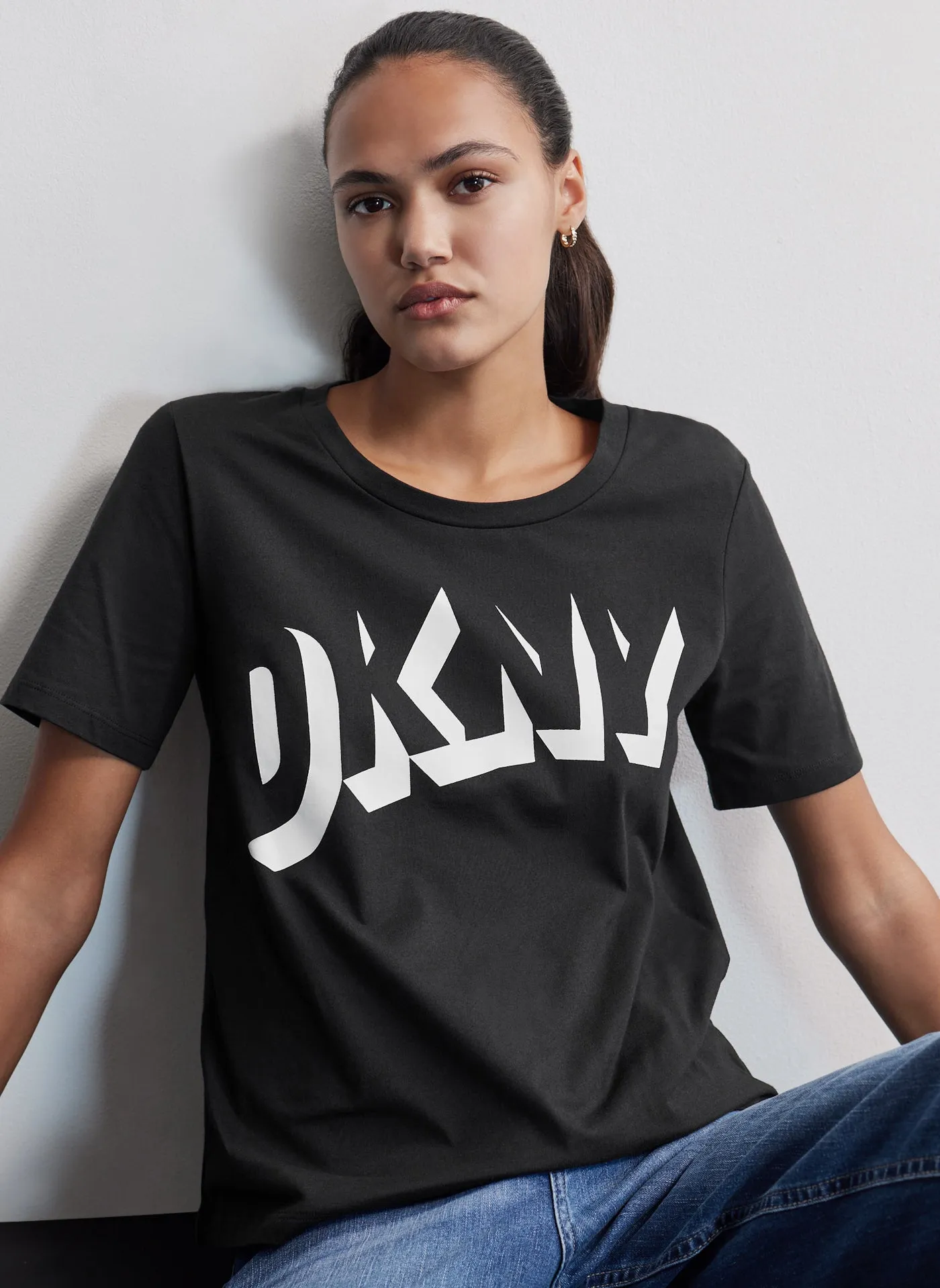 DKNY TEE