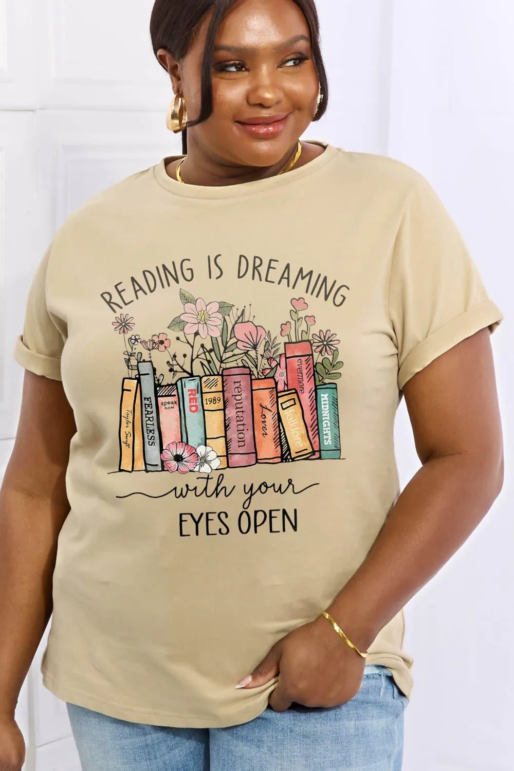 Full Size READING IS DREAMING Graphic Cotton Tee