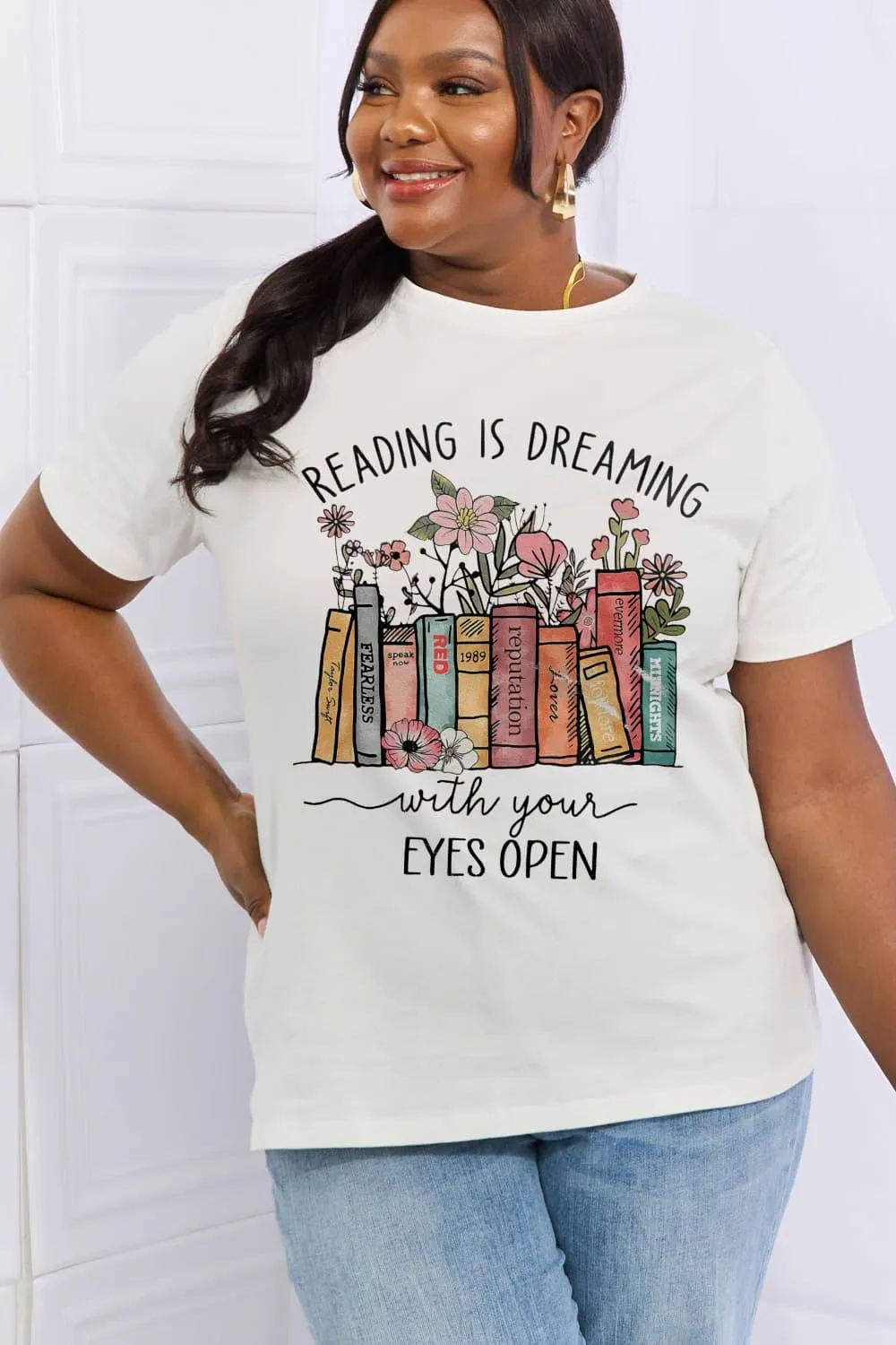 Full Size READING IS DREAMING Graphic Cotton Tee