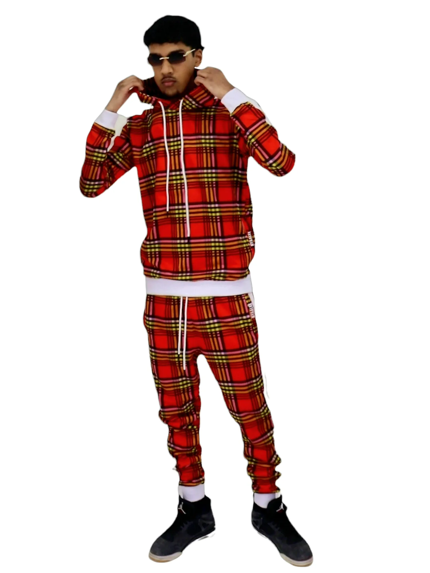 Men’s Slim-Fit Red Stripe Tracksuit Set – Sleek & Comfortable Two-Piece Outfit for Active Wear