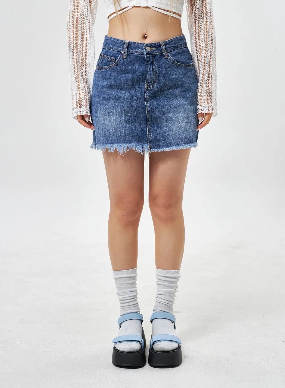 Ripped Hem Denim Mini Skirt CU301