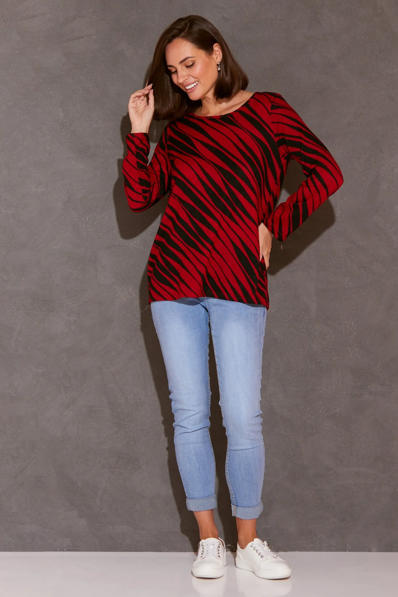 Rory Knit Top - Black/Red Animal